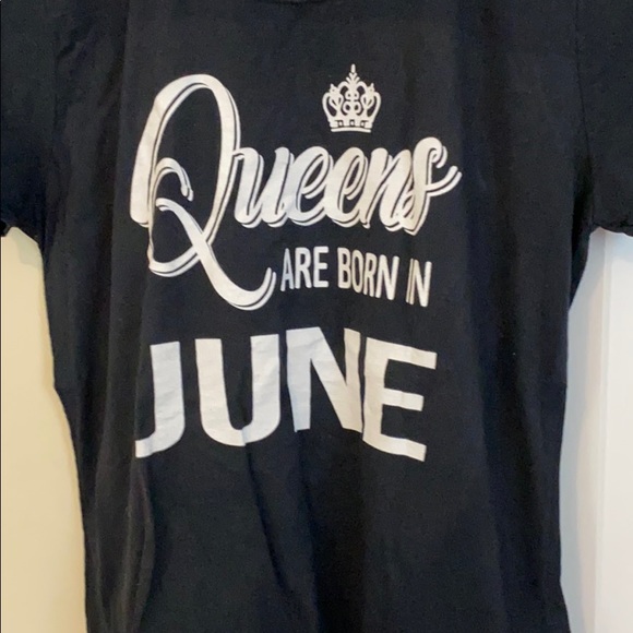 T-shirt “ Queens Born in June “ - Picture 2 of 5